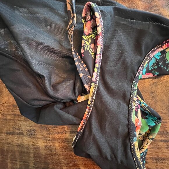 Johnny Was Floral & Animal Print One-Piece Swimsuit 3X Nylon Blend - Picture 14 of 16